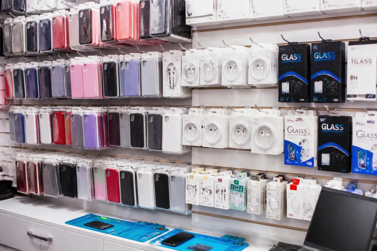 phone-repair-shops - wall-stor