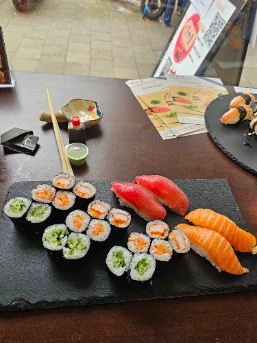 sunny sushi Amsterdam