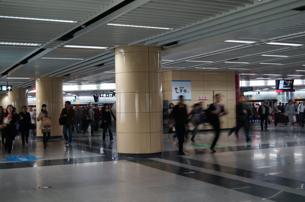 Crowd_in_Laojie_Station