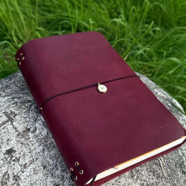 Stitch a custom leather journal cover at Amsterdam House of Arts & Crafts