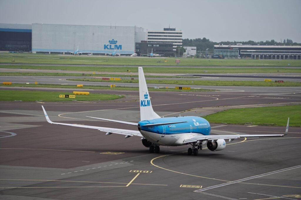 Schiphol closes Buitenveldertbaan runway for eight days