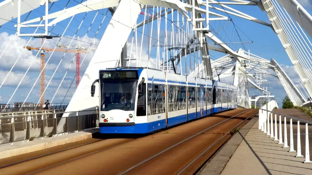 tram26-a