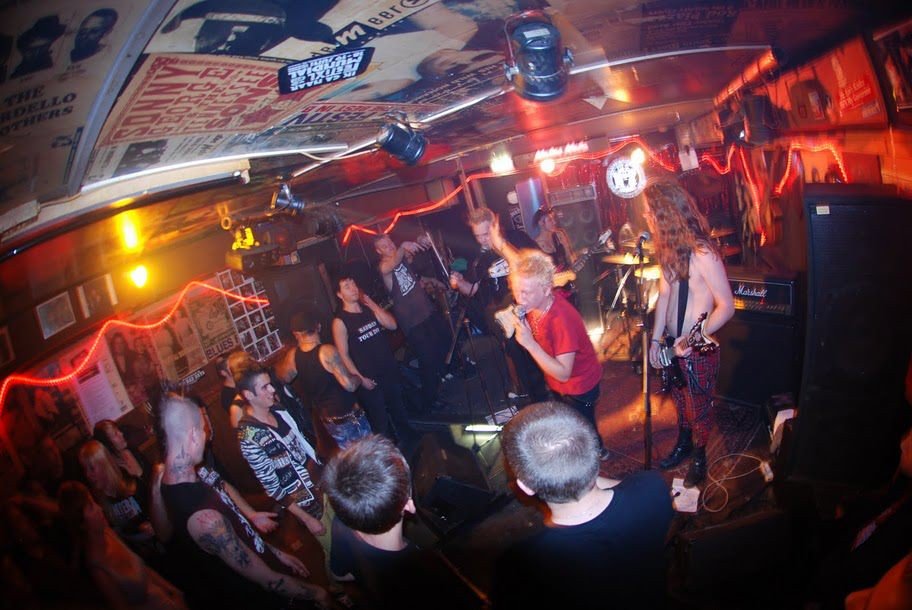 Amsterdam Beatclub hosts Mexican rockabilly at Maloe Melo