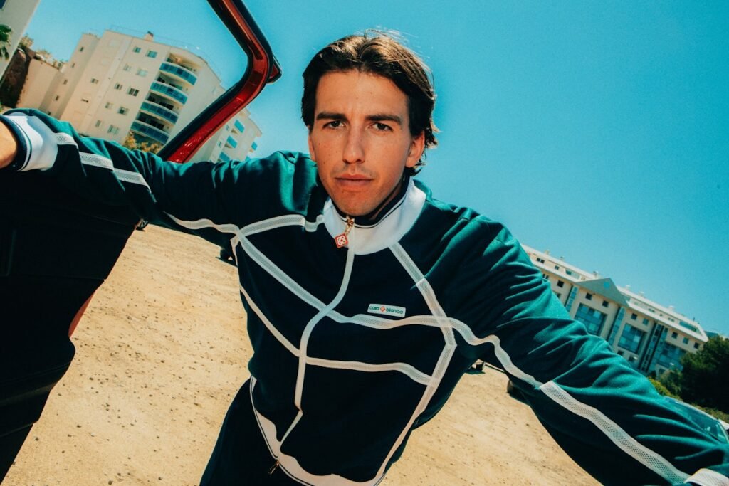 Josh Baker takes over the Gashouder circular hall