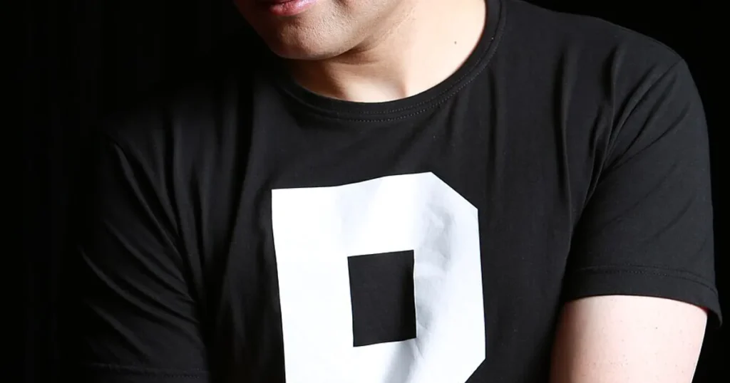 Thirty years behind the decks at Irwan & Friends ADE Special
