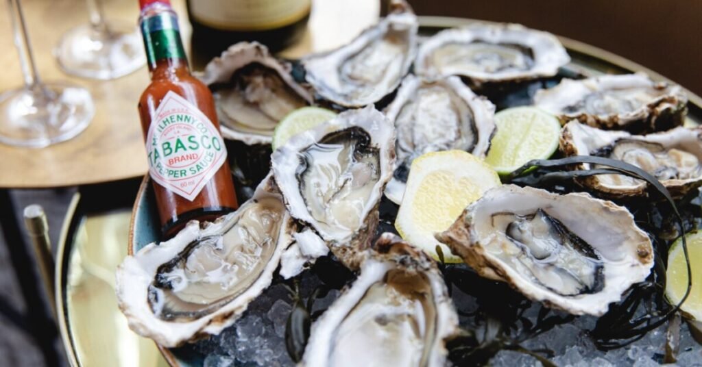 Oyster Night with live jazz at Restaurant EAST