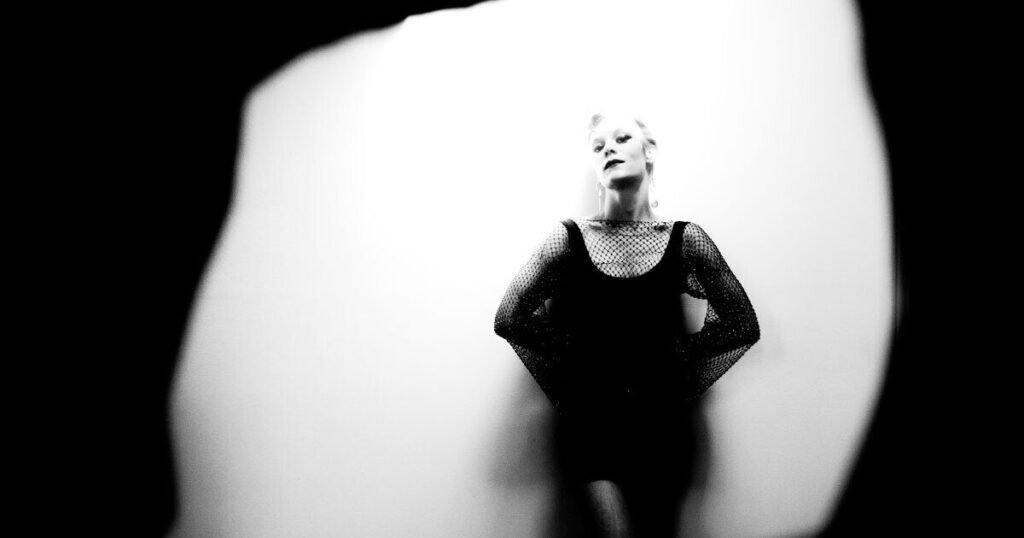 Folded Time: Trixie Whitley live in concert