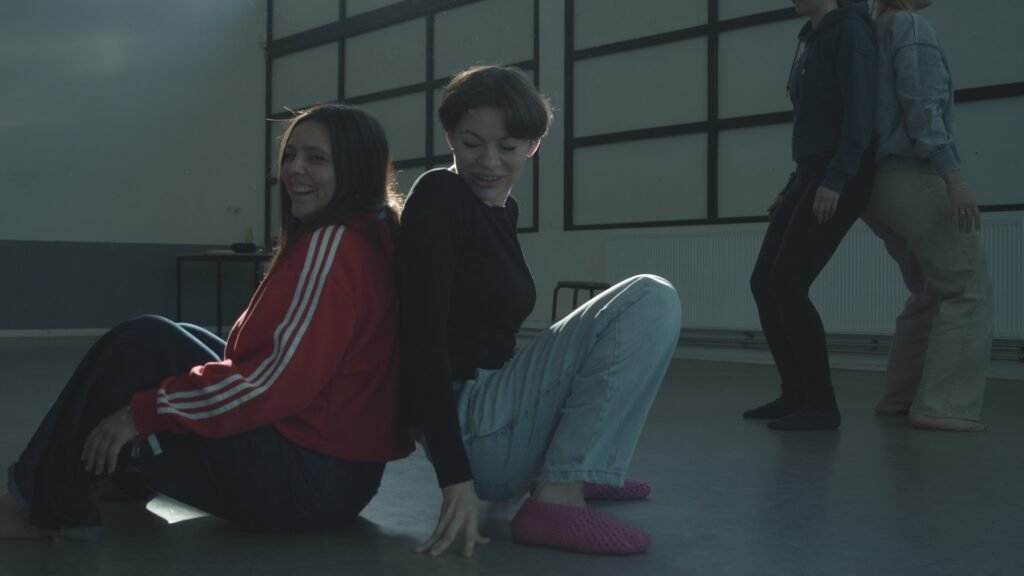 Physical theatre, voice and composition lab at Q-Factory