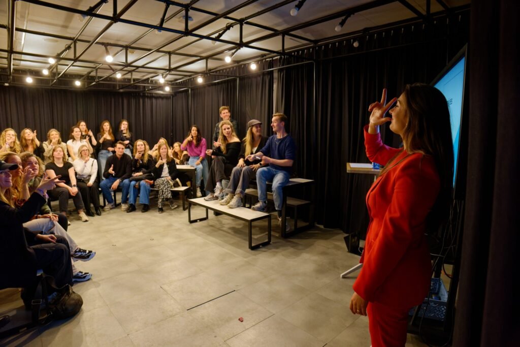 Museumnacht Amsterdam opens dozens of city collections late