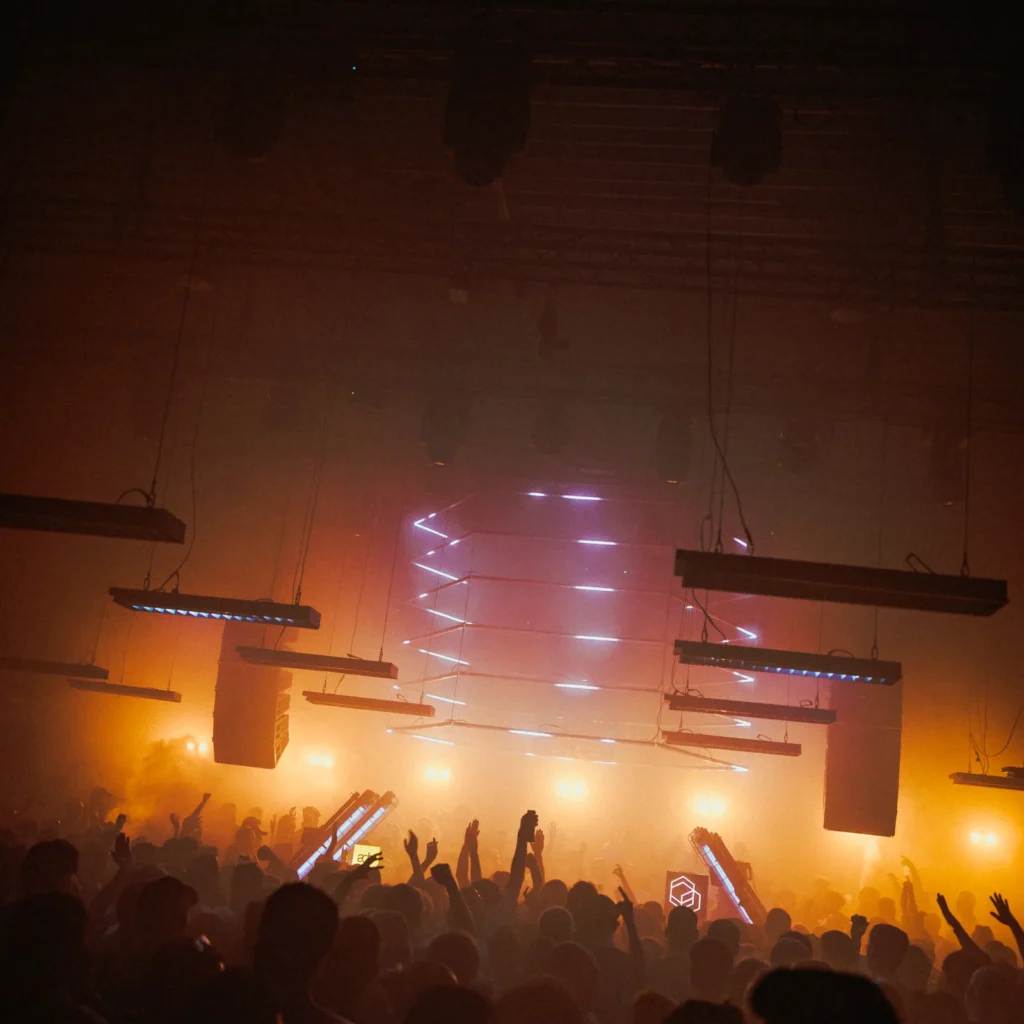 UK garage, house and bass with Intercell