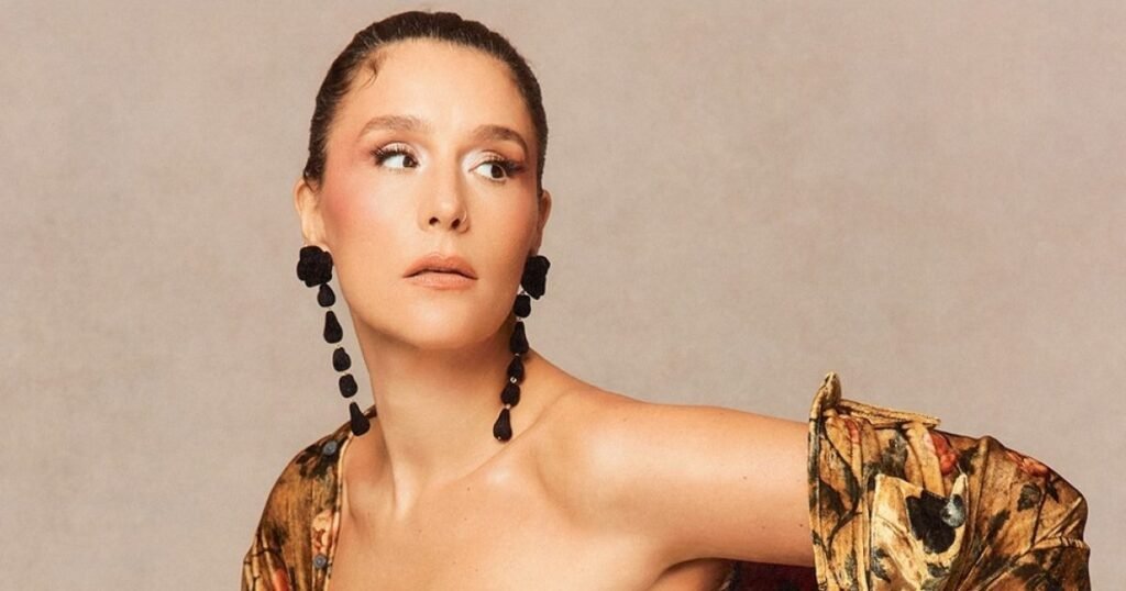 Jessie Ware brings The Superbloom Tour to AFAS Live
