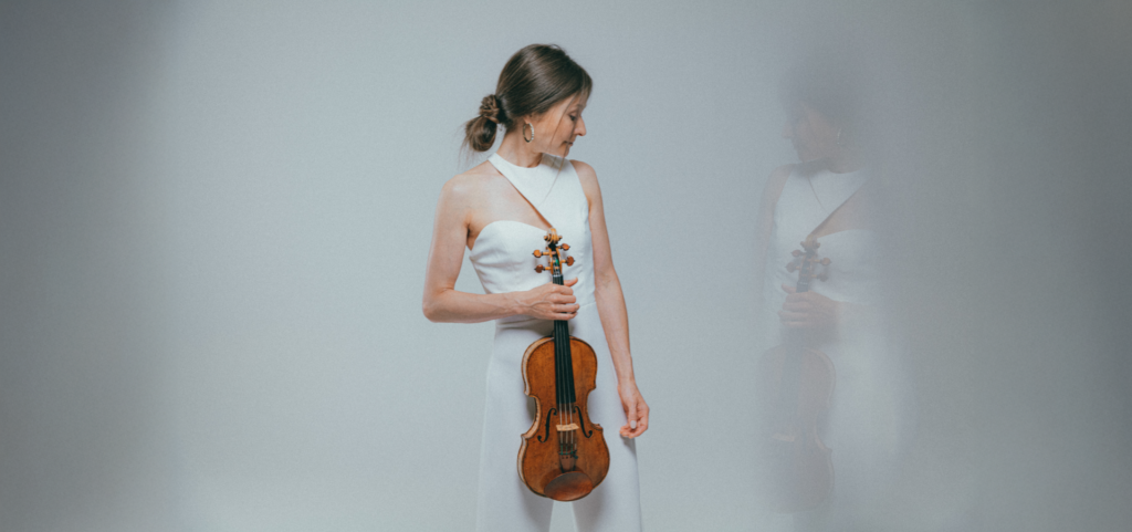 Arabella Steinbacher performs Chausson and Dvořák