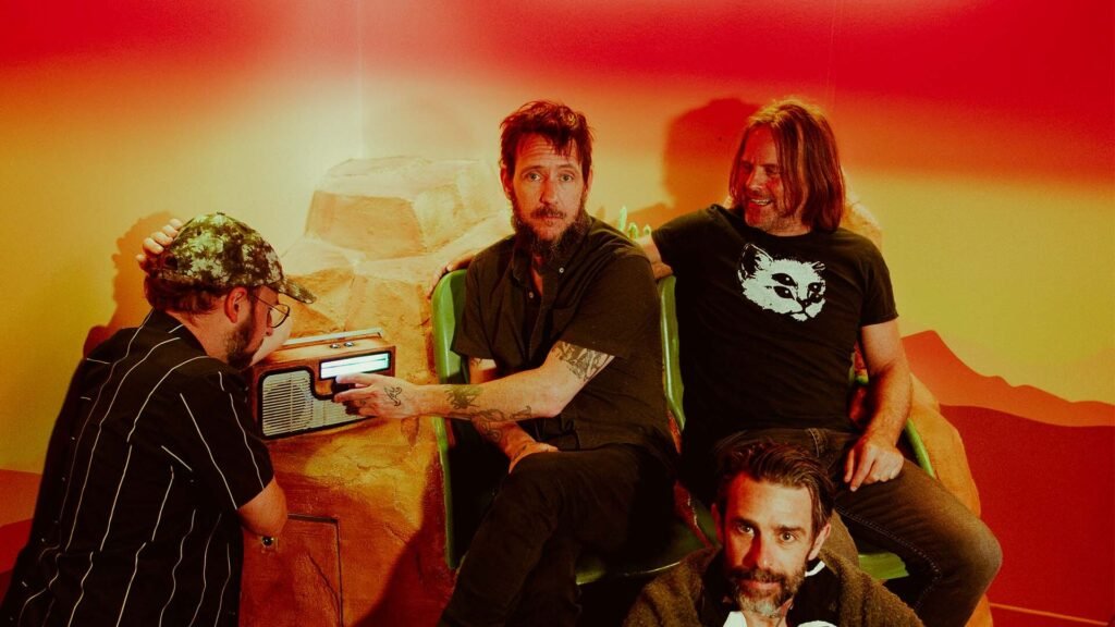 Band of Horses play indie rock at Paradiso