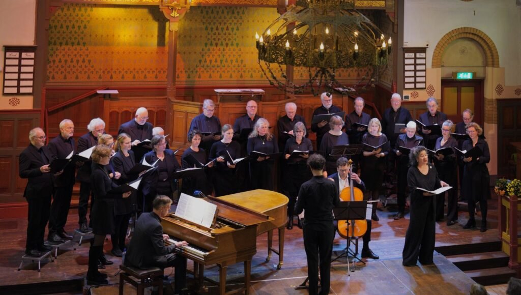 Herfstconcert Kamerkoor Victoria: Autumn leaves