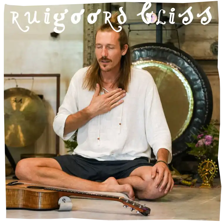 Meditation, live folk music and breathwork in Ruigoord church