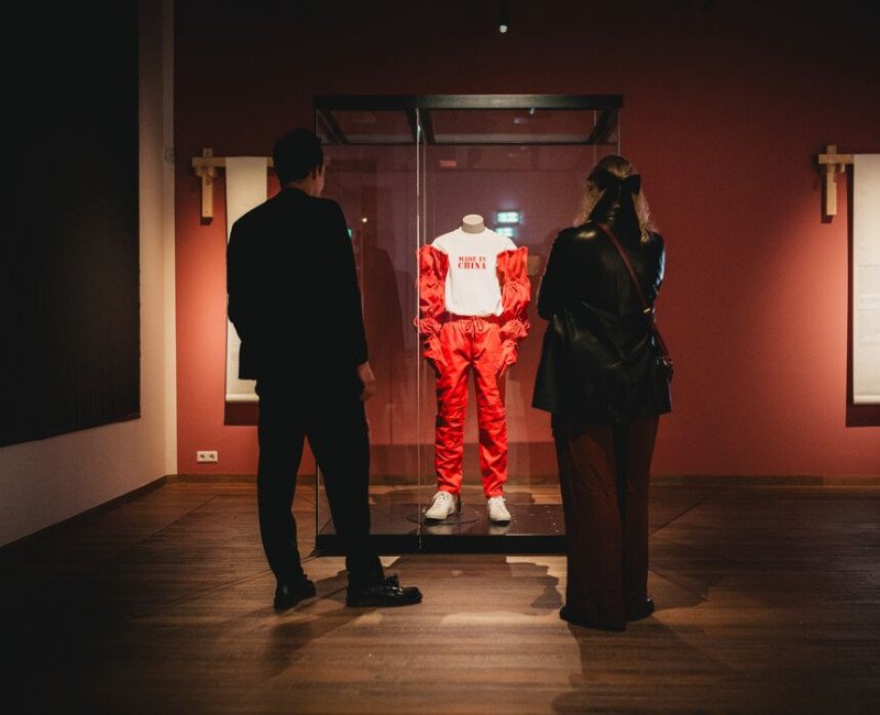 Mandarin gallery tour of the Made in China exhibition