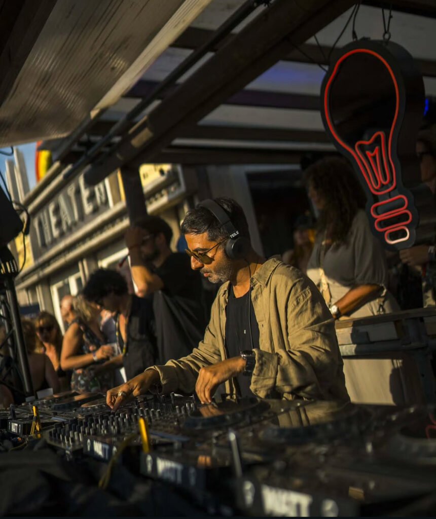 Guy J all night long ADE on the IJ