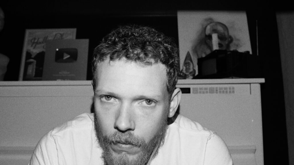 A solo acoustic evening with Matt Maeson