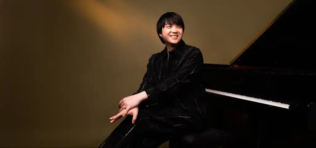 Mao Fujita plays Rachmaninoff and Debussy in Grote Pianisten