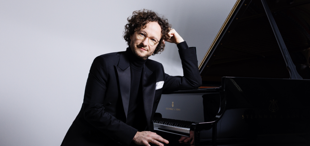 Beethoven’s Second Piano Concerto from Martin Helmchen