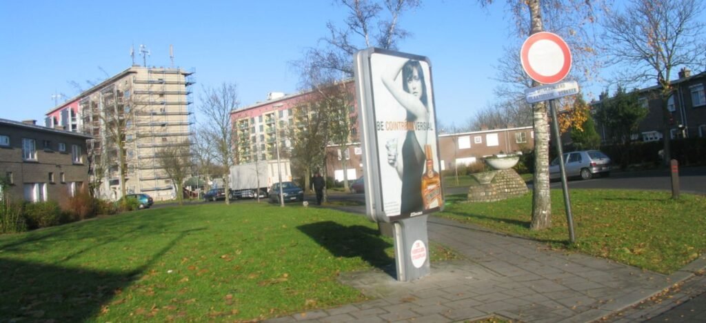 Drop-in Dutch language practice at OBA Oosterdok