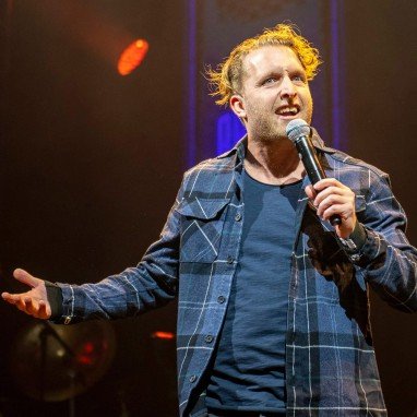 De Nationale Avond van de Woordgrap, with a shredder for the worst