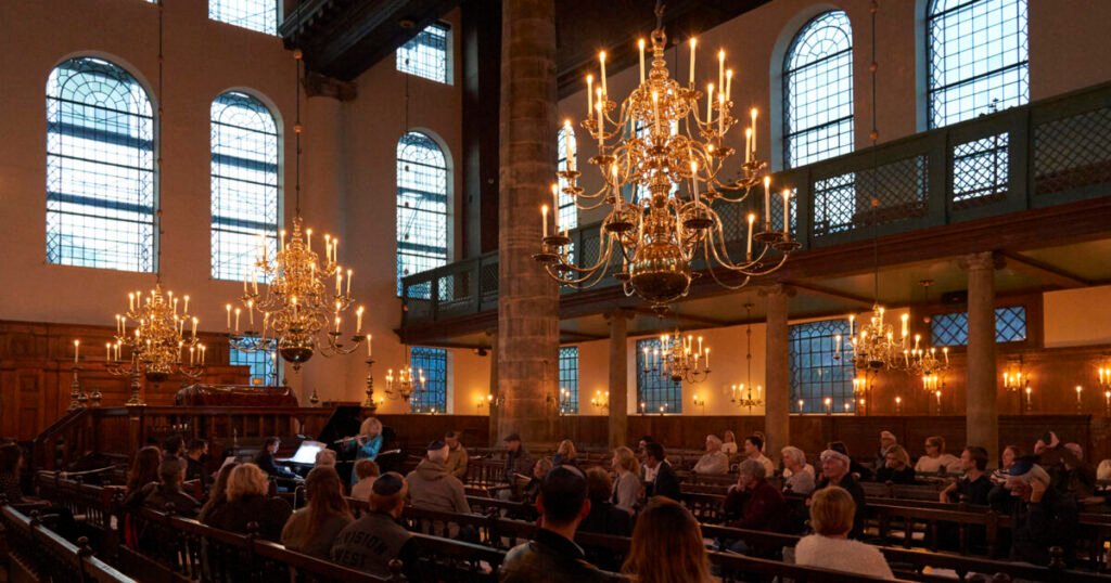 Argentine jazz and tango by candlelight in the Portuguese Synagogue