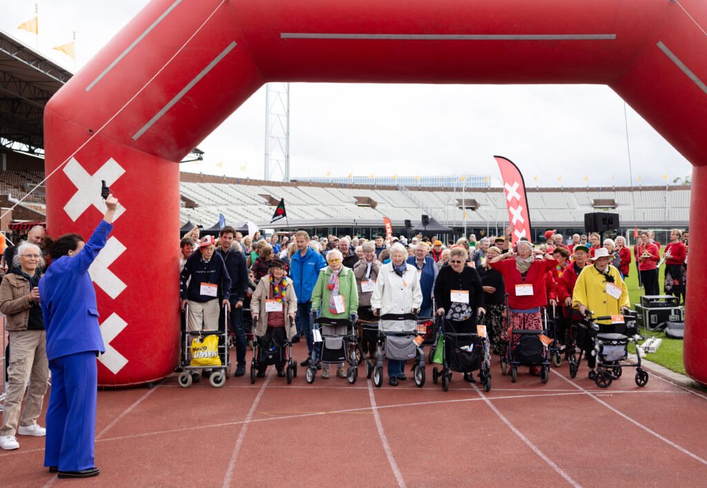 Nationale Rollatorloop track laps at the Olympic Stadium