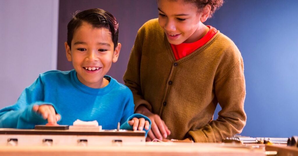 SoundLAB holiday electronic music session for kids