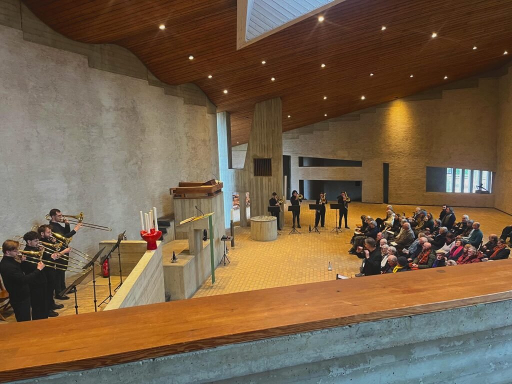 Free lunchtime classical guitar by Paulina Łaszczuk at De Thomas