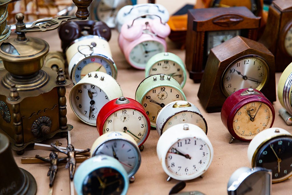 Six hundred stalls across the IJ-Hallen flea market