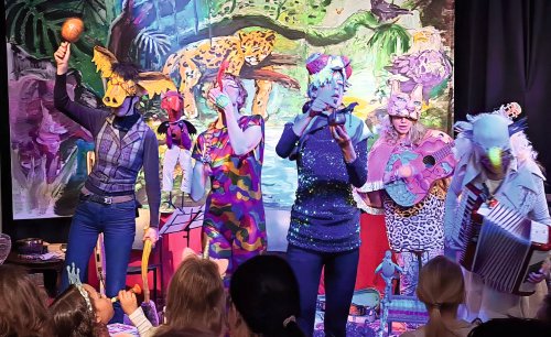 Lolobaki presents Opa vertelt at OCCII Kinderpret