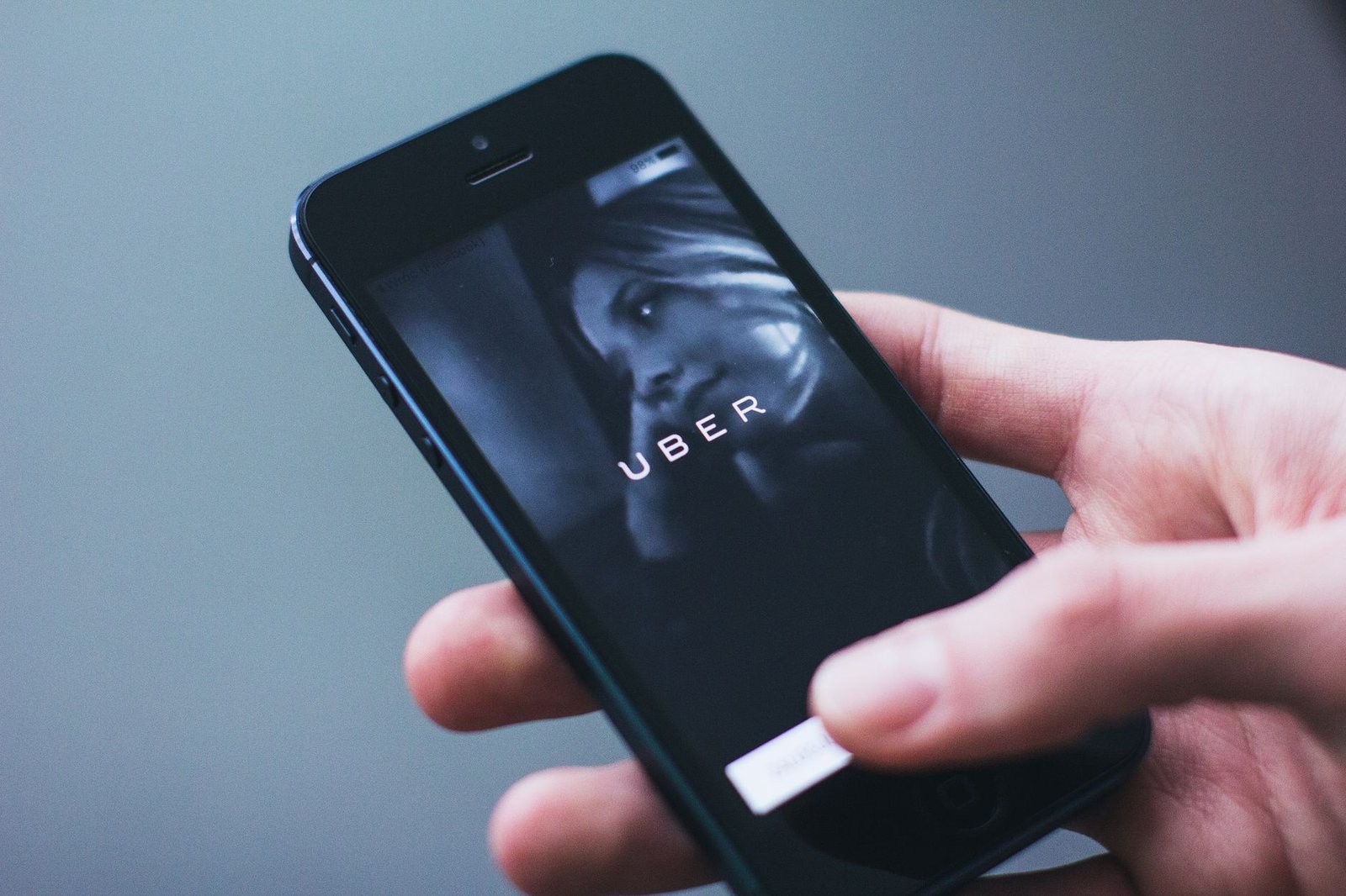 Uber drivers file Amsterdam lawsuit over pay algorithm