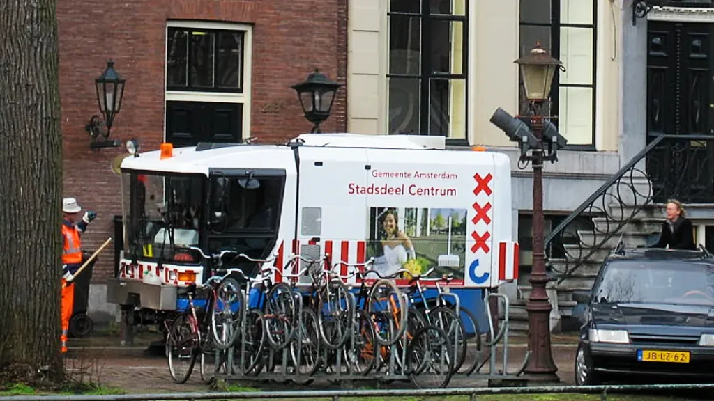 street cleaner