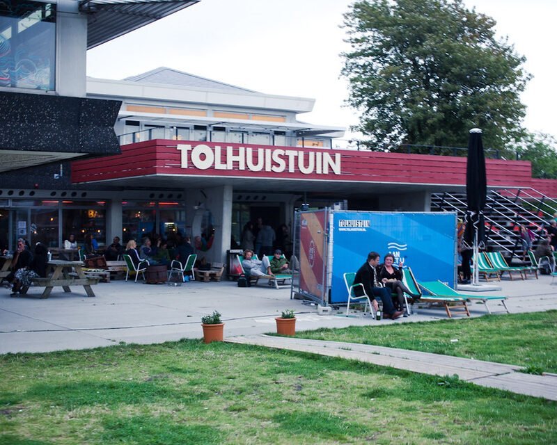 East Los Angeles soul outfit Thee Sinseers at Tolhuistuin