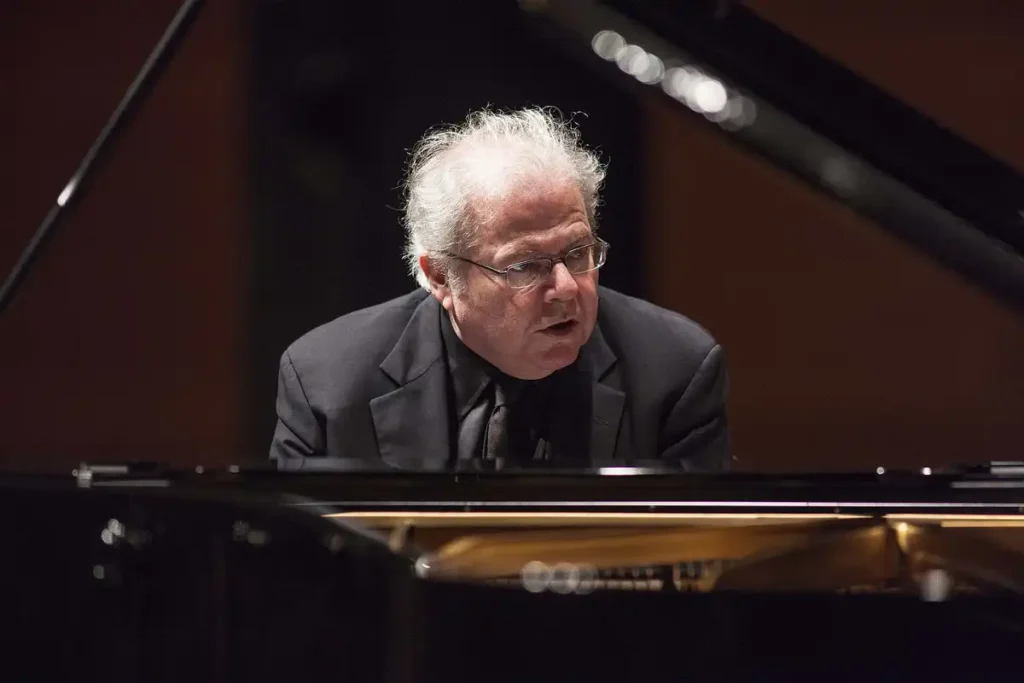 Emanuel Ax joins the Concertgebouw Orchestra for John Williams