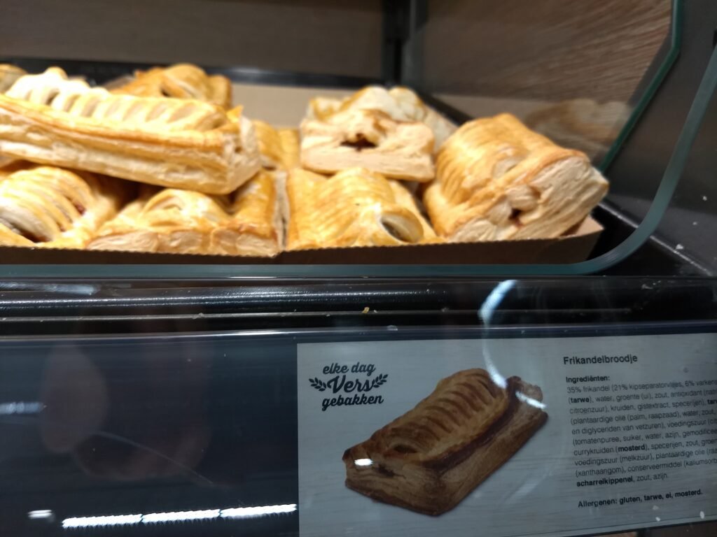 Frikandel_broodje_aldi