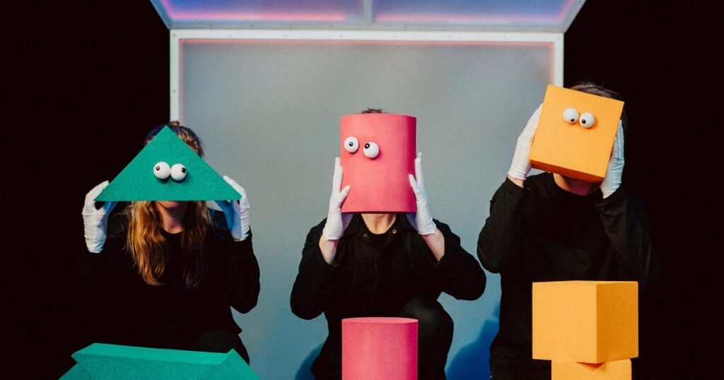 Blocks & Boxes: Theatre for Children from Age Two