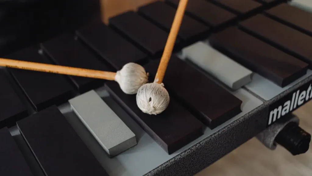 Ricciotti’s Free Recycle Tour: symphonic music and recycled percussion