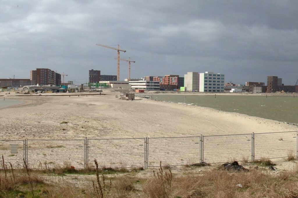 Strand IJburg beach
