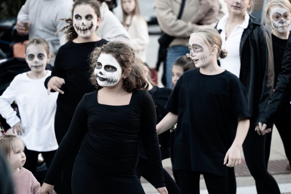 Plants vs. Zombies Halloween Prom, with line dancing and costumes